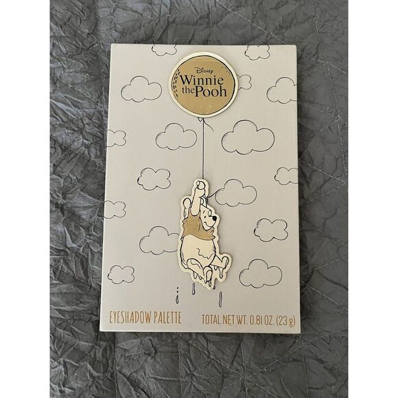 NEW Disney Winnie The Pooh 12 Color Eyeshadow Palette Makeup By Taste Beauty - Picture 1 of 3